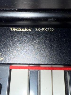 Sale Photo Thumbnail #1066: M25-Technics SX-PX222

With bench