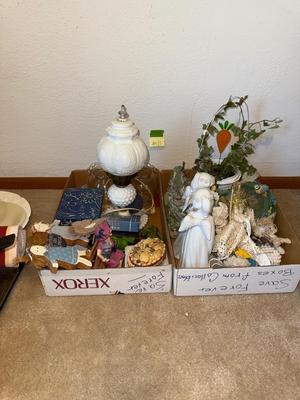 Sale Photo Thumbnail #1118: M11-Decor items
