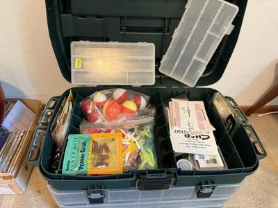Sale Photo Thumbnail #1147: M4-Tacklebox