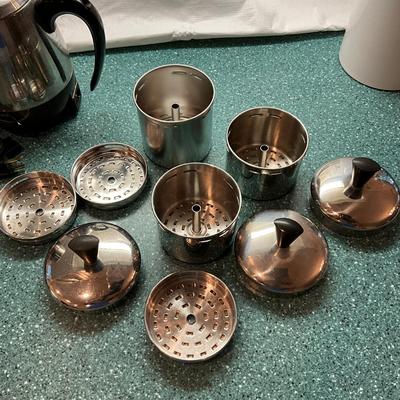 K877 Farberware Teapot, Kitchen Aid Blender And Proctor Coffee Maker