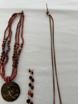 NICE COSTUME JEWELRY