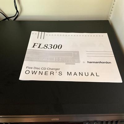 L888 Harman/Kardon FL8300 5-Disc CD Changer