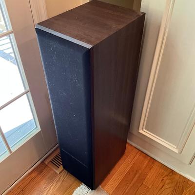 L890 Pair Of Polk Audio Monitor Series 11T18425 Large Stereo Tower Speakers