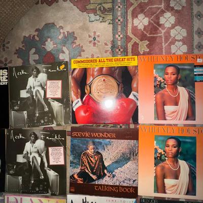 L894 Large Lot Of Hit Bands Vinyl Albums: Marvin Gaye, B.B.King, Whitney Houston and more