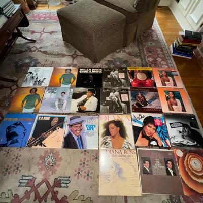L894 Large Lot Of Hit Bands Vinyl Albums: Marvin Gaye, B.B.King, Whitney Houston and more