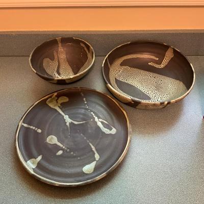 K900 Set Of Three Vintage Henselmann Signed Art Pottery