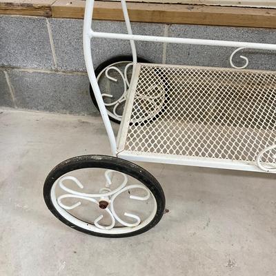 G920 White Metal Gardening Cart