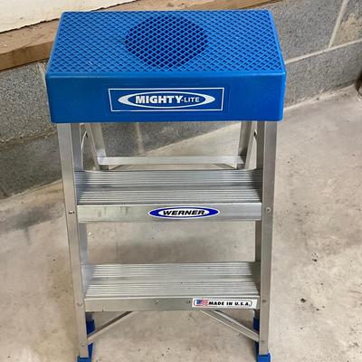 G924 Werner Mighty-Life 26" Heavy Duty Alluminum Ladder