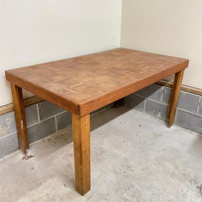 G930 Wooden Work Table