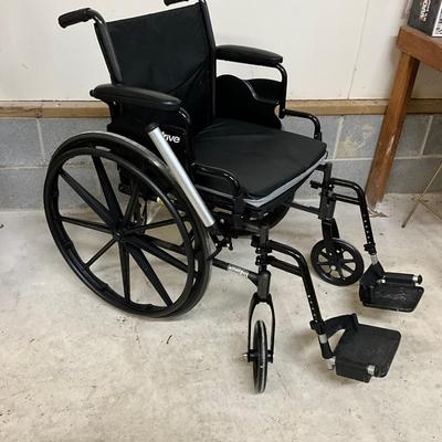 G936 Drive TM "Cruiser III" Wheelchair