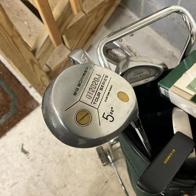 G937 Tour Golf Clubs with Bag and Extra Balls