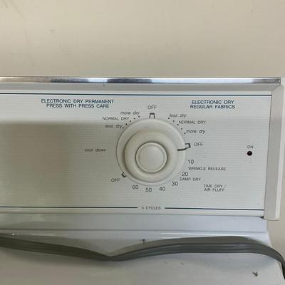 G938 Maytag Clothes Dryer Model No.LDG9304AAE (As-Is)