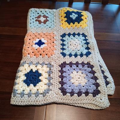 LOT 162: Vintage Crocheted Granny Square Blanket and Wall Shelves