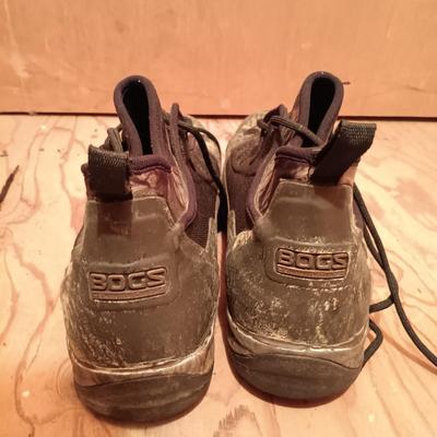 LOT 173: Camouflage Boots and Shoes