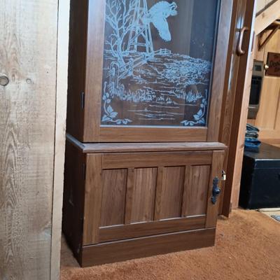 LOT 179: Vintage Wood and Glass Gun Cabinet / Display