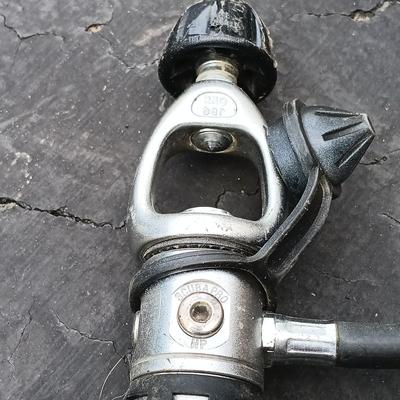 LOT 185: Vintage Scuba Mask Aqua-Lung Regulators