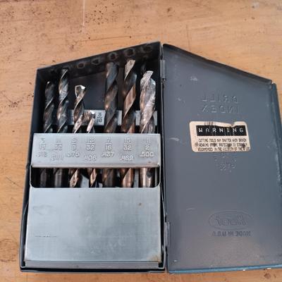 LOT 188: Large Selection of Drill Bits and Socket Set