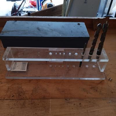 LOT 188: Large Selection of Drill Bits and Socket Set