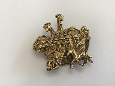 Vintage Avon Noah’s Ark Brooch