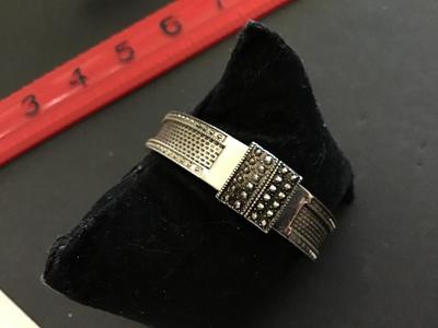 Pretty inset Black Rhinestone Clamper Bracelet