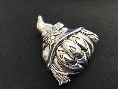 Best. Holiday Fall Pumpkin Brooch