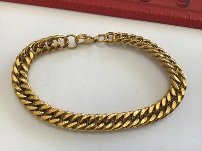 Nice Gold Tone Bracelet