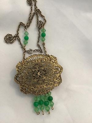 Art Deco Faux Stone Necklace