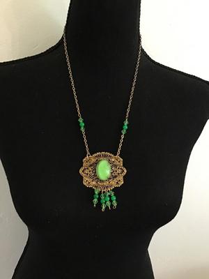 Art Deco Faux Stone Necklace