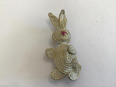 Napier Bunny Brooch Rope Style White Was look