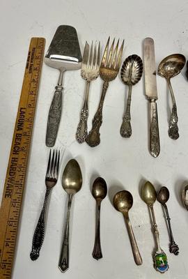 Sale Photo Thumbnail #36: In fair to good condition - see photos for details.
