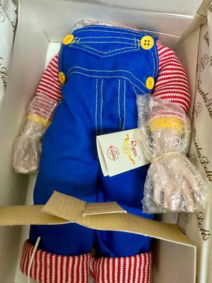 Sale Photo Thumbnail #144: In new condition, never removed from box.