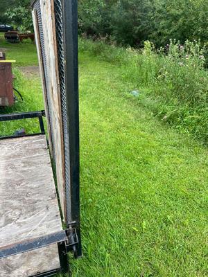 Sale Photo Thumbnail #6: Utility trailer NO Title 5’4” by 8’4” back gate is 4 feet tall 4’9” wide