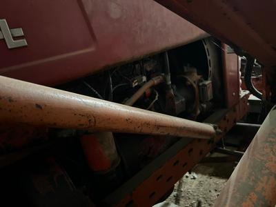 Sale Photo Thumbnail #31: Farmall 400, One of the tires is flat, there is a hydraulic issue with the bucket. Has not run in time, but did run a while ago.