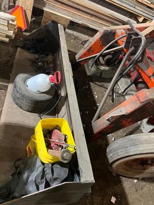 Sale Photo Thumbnail #25: Farmall 400, One of the tires is flat, there is a hydraulic issue with the bucket. Has not run in time, but did run a while ago.