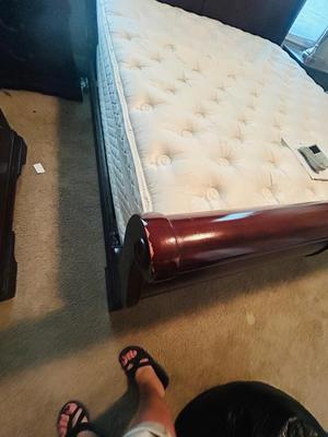 MARSEILLE COLLECTION KING SIZE SLEIGH BED WITH SLEEP NUMBER MATTRESS SYSTEM BY SELECT COMFORT