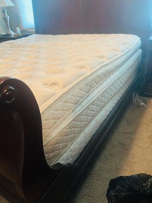 MARSEILLE COLLECTION KING SIZE SLEIGH BED WITH SLEEP NUMBER MATTRESS SYSTEM BY SELECT COMFORT
