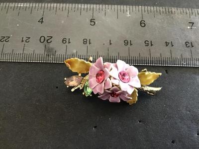 Coro Beatiful Vintage Floral Rhinestone Brooch Signed