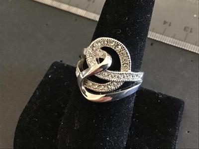 Pretty Fashion Ring