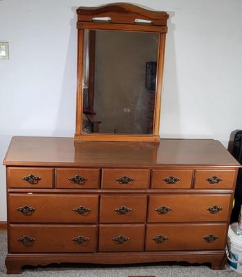 Sale Photo Thumbnail #867