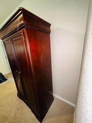 MARSEILLE COLLECTION ARMOIRE