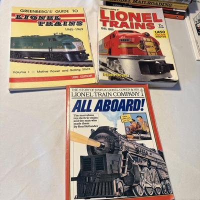 Lionel Train Catalogs and Other Model Trains Books (LR-BM)