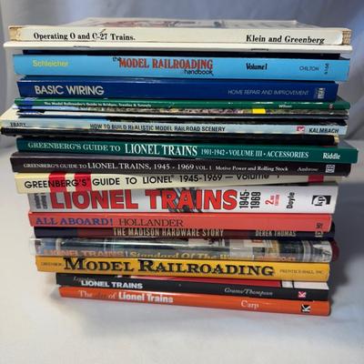 Lionel Train Catalogs and Other Model Trains Books (LR-BM)