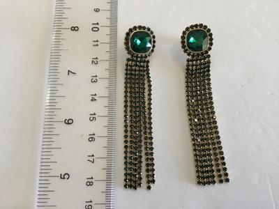 Beatiful Dangle Green Rhinestone Earrings