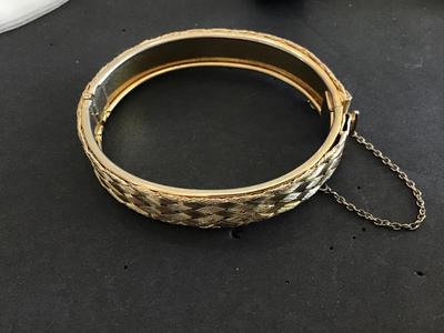 Vintage Gold Tone Weave Bracelet