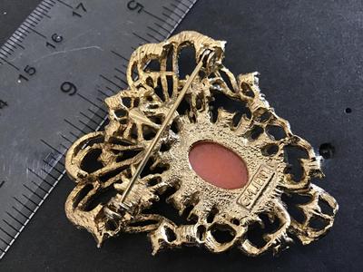 M. Jent Vintage Cameo