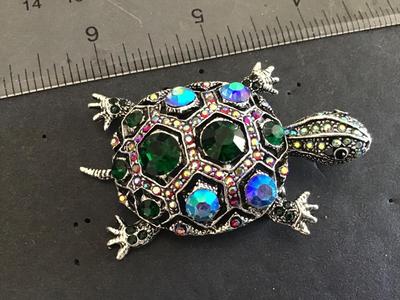 Rhinestone Turtle Brooch