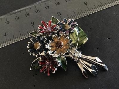 Bouquet Floral Brooch