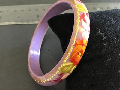Vintage Hand painted Lilac Bangle