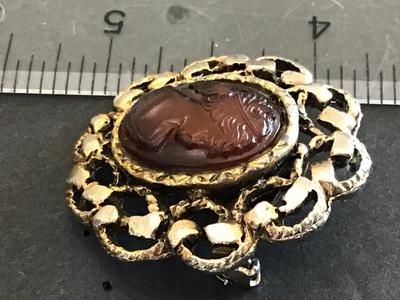Vintage Glass atype Cameo