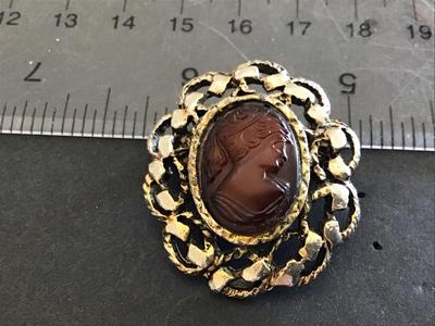 Vintage Glass atype Cameo